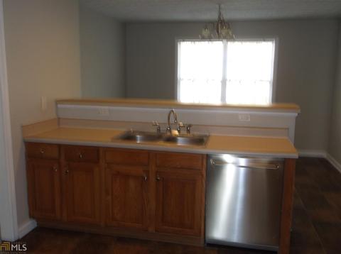 199 Makenna, Hampton, GA 30228 photo 4