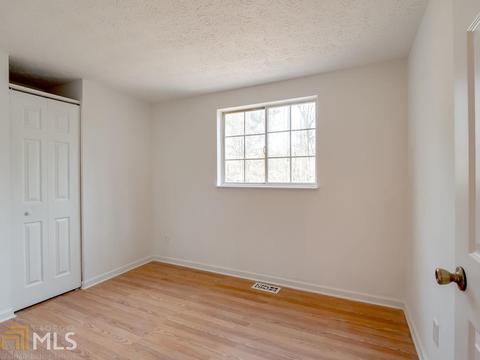 4828 Oak Path, Stone Mountain, GA 30088 photo 17