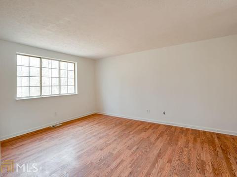 4828 Oak Path, Stone Mountain, GA 30088 photo 11