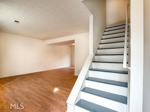 4828 Oak Path, Stone Mountain, GA 30088 photo 2