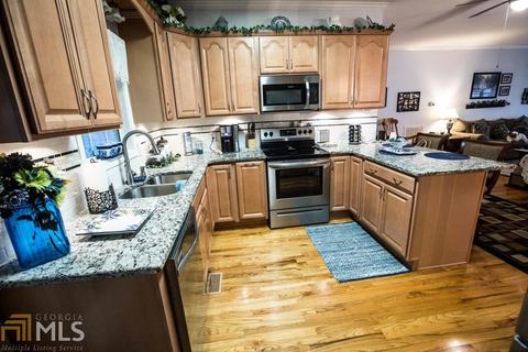 38 Windrush Dr, White, GA 30184 photo 7