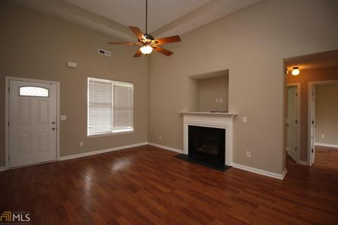 301 Preakness Dr, Lagrange, GA 30241 photo 2