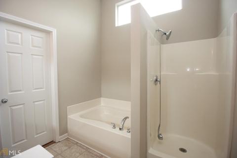 301 Preakness Dr, Lagrange, GA 30241 photo 8