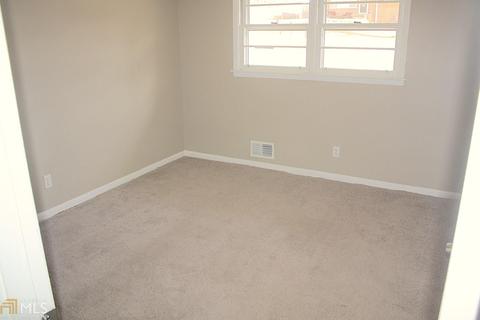 12 Poplar St, Toccoa, GA 30577 photo 8