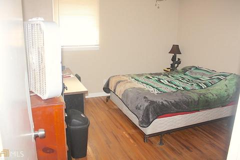 12 Poplar St, Toccoa, GA 30577 photo 4