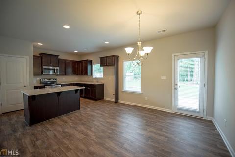 202 Ousley, Perry, GA 31069 photo 10