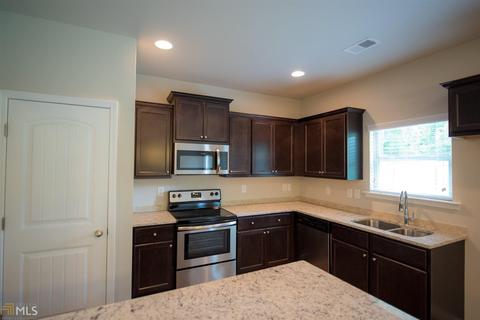 202 Ousley, Perry, GA 31069 photo 11