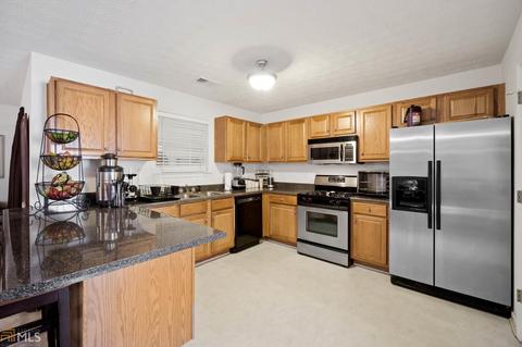 347 Kimberwick Dr, Hampton, GA 30228 photo 13