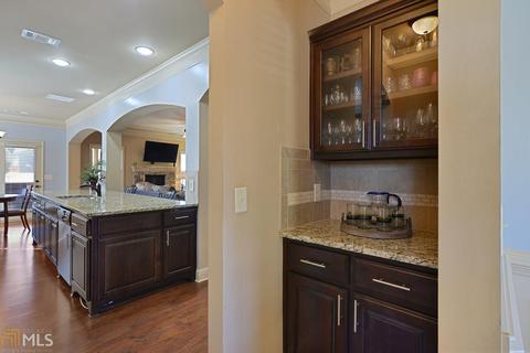 3495 Stackhouse Pl, Buford, GA 30519 photo 4