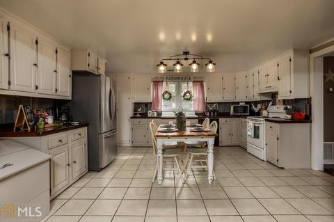 157 Five Points Rd, Buchanan, GA 30113 photo 7