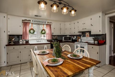 157 Five Points Rd, Buchanan, GA 30113 photo 8