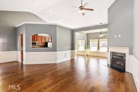 141 Traditions Ln, Hampton, GA 30228 photo 2