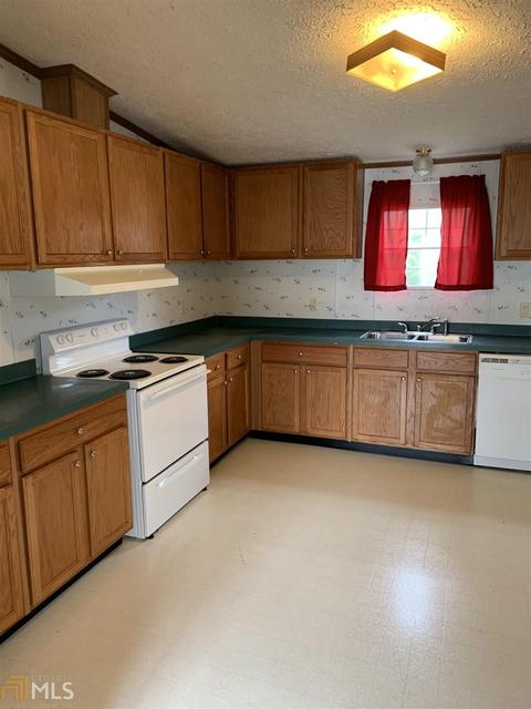 206 Centennial Dr, Byron, GA 31008 photo 9