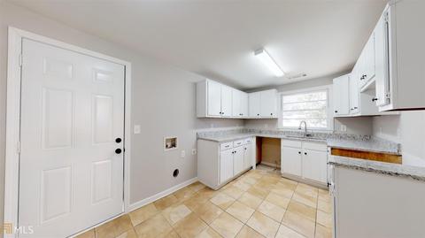 2715 Dresden Ct, Chamblee, GA 30341 photo 12