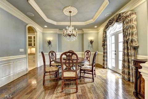 8230 Colonial Pl, Duluth, GA 30097 photo 5
