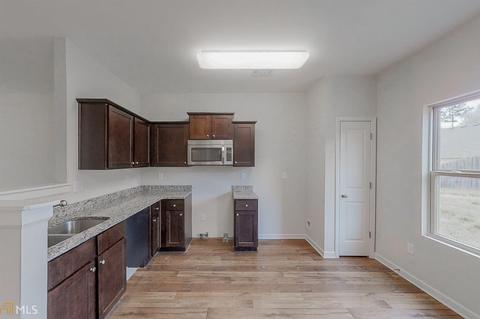 6058 Semaphore Rdg, Rex, GA 30273 photo 6