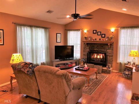 108 Falls Crest Dr, Lagrange, GA 30240 photo 5