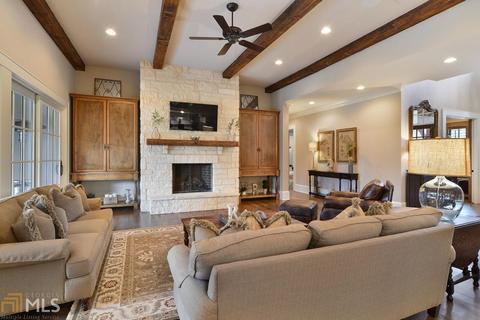 1049 Crescent River Pass, Suwanee, GA 30024 photo 4