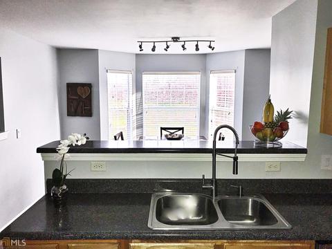 1561 Gunstock Ct, Hampton, GA 30228 photo 7