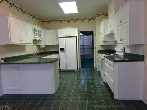 656 Benjamin Rd, Claxton, GA 30417 photo 2