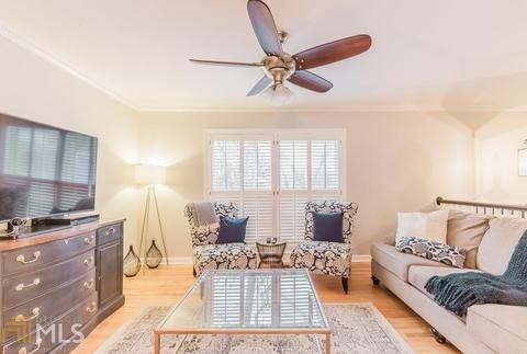 4073 Longview Dr, Chamblee, GA 30341 photo 7
