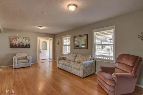 85 Ivy Dr, Covington, GA 30016 photo 8