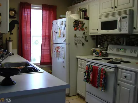 112 Clara Jean Ct, Lagrange, GA 30241 photo 3