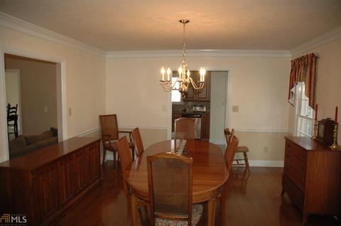 130 Ashling Dr, Lagrange, GA 30240 photo 4