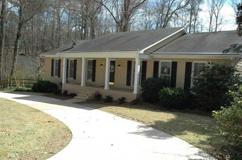 130 Ashling Dr, Lagrange, GA 30240 photo 1