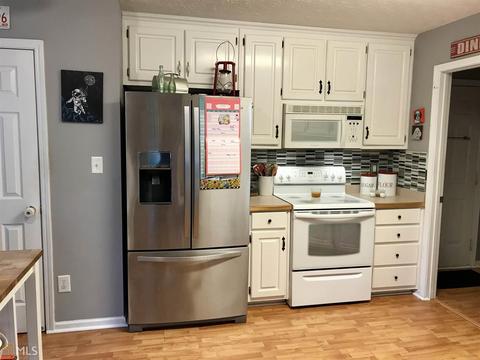 305 Cobb Ct, Hampton, GA 30228 photo 11