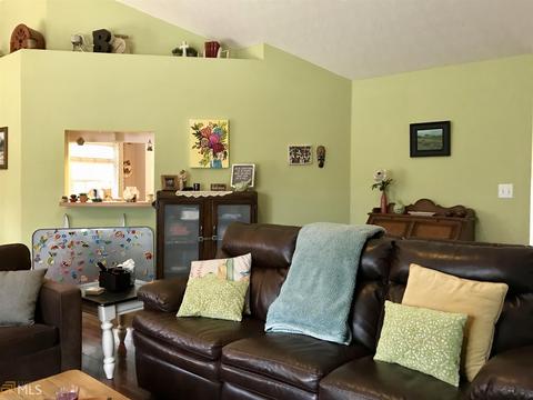 305 Cobb Ct, Hampton, GA 30228 photo 5