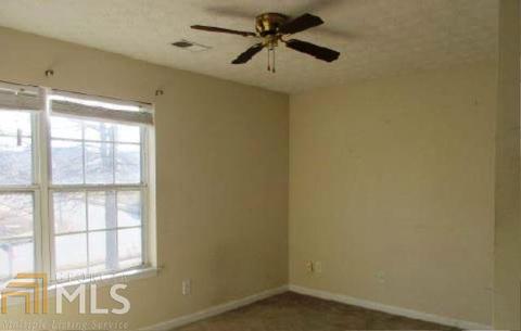 1067 Maple Leaf Dr, Mcdonough, GA 30253 photo 9