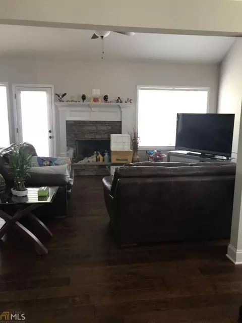 69 Andrew Pl, Commerce, GA 30529 photo 4