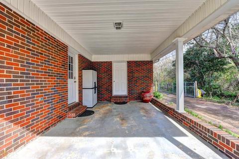 251 Wilson Dr, Commerce, GA 30529 photo 4