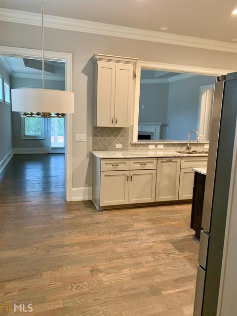 182 Rosshandler Rd, Suwanee, GA 30024 photo 5