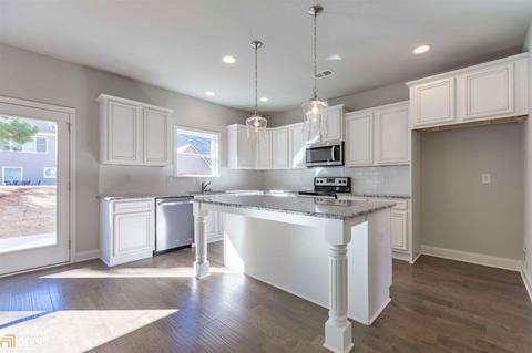 253 Millstone Dr, Hampton, GA 30228 photo 3