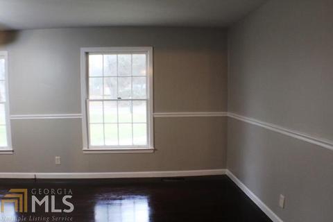 203 Lancaster, Dublin, GA 31021 photo 4