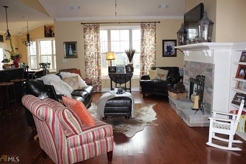 111 Creek Pointe Dr, Lagrange, GA 30240 photo 8