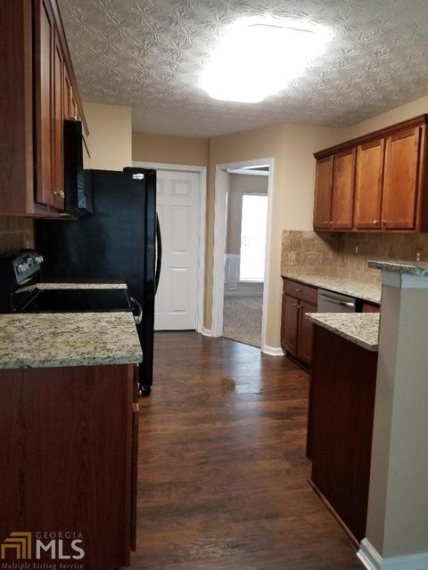 653 Michael Cir, Monroe, GA 30655 photo 4