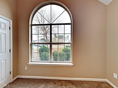 70 Summer Walk Ct, Covington, GA 30016 photo 11