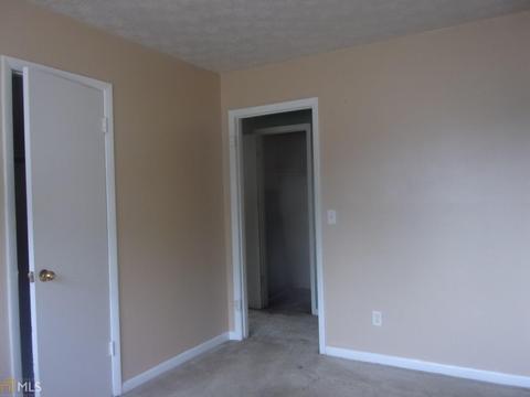 6529 King William Dr, Morrow, GA 30260 photo 12