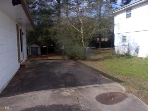 6529 King William Dr, Morrow, GA 30260 photo 2
