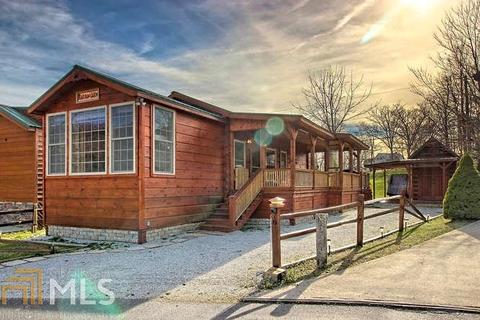 70 Falls View Dr, Dillard, GA 30537 photo 1