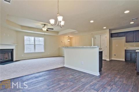 140 Meadow Lake Dr, Commerce, GA 30530 photo 9