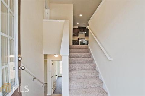 140 Meadow Lake Dr, Commerce, GA 30530 photo 2