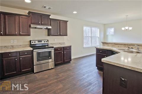 140 Meadow Lake Dr, Commerce, GA 30530 photo 11