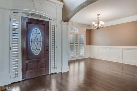 750 E Shore Dr, Canton, GA 30114 photo 3