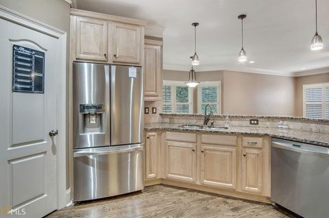 750 E Shore Dr, Canton, GA 30114 photo 11