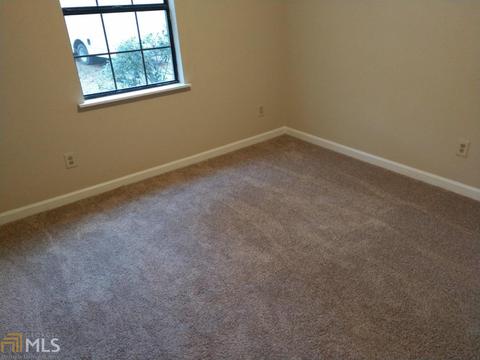 2718 Caribou Ct, Morrow, GA 30260 photo 11