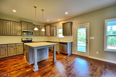 214 Stone Gate Dr, Lagrange, GA 30241 photo 3